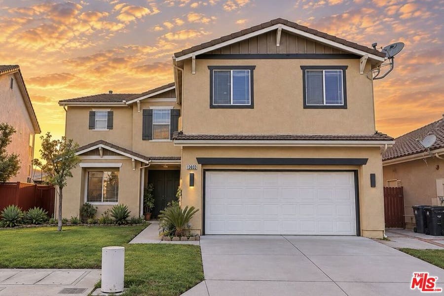 Property photo for 13033 Mesa Verde Way, Los Angeles, CA