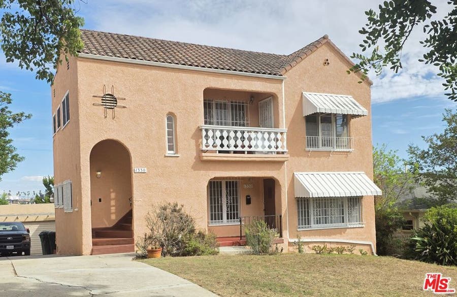 Property photo for 1330 Keniston Avenue, Los Angeles, CA