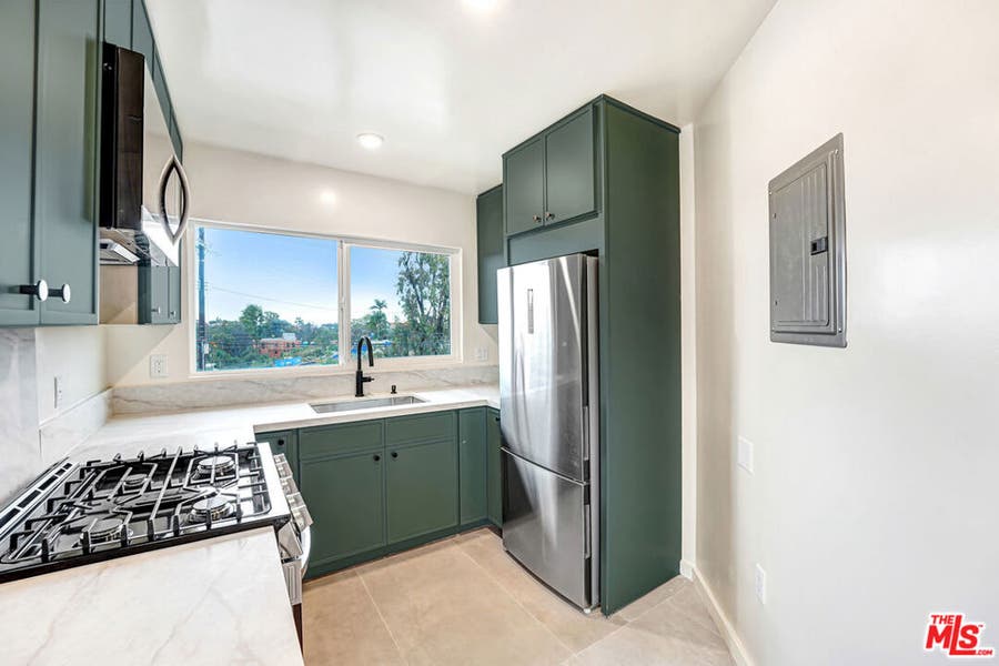 Property photo for 16185 W Sunset Blvd, #5, Pacific Palisades, CA