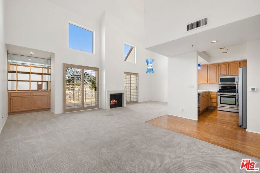 Property photo for 235 Main Street, #223, Los Angeles, CA