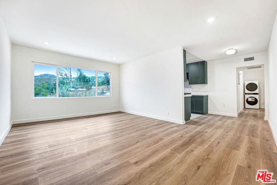 Property photo for 16185 W Sunset Blvd, #9, Pacific Palisades, CA