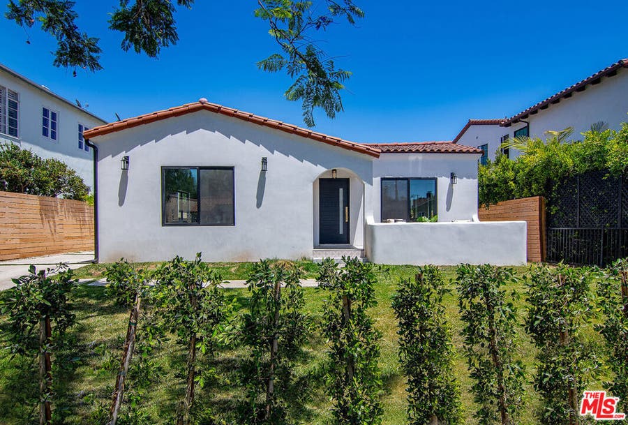 Property photo for 624 N Gardner Street, Los Angeles, CA