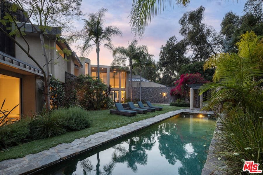 Property photo for 1060 E Oakmont Drive, Los Angeles, CA