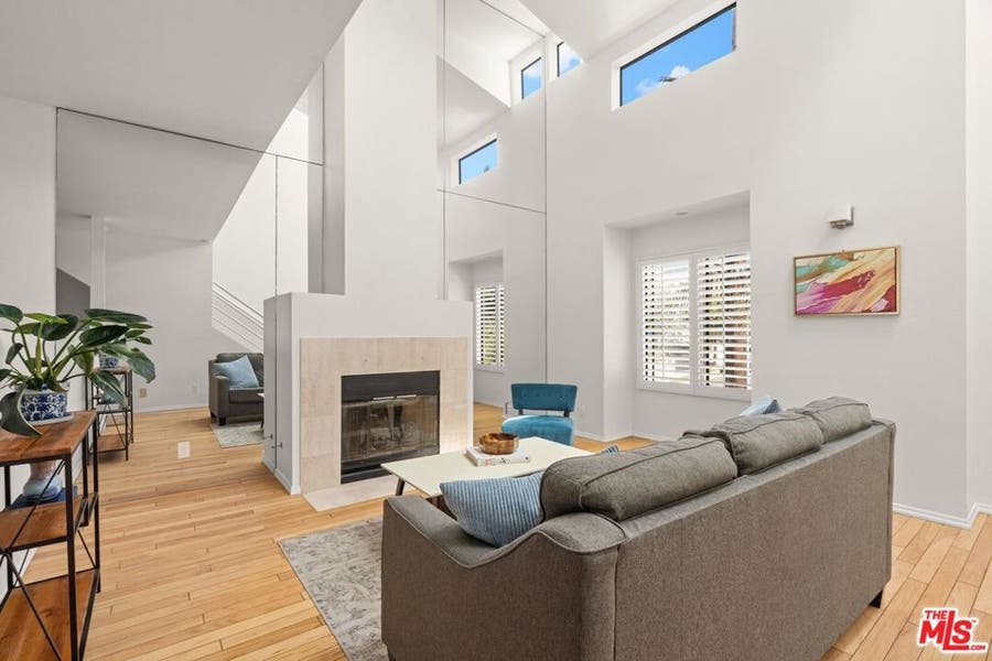 Property photo for 2806 6th Street, Santa Monica, CA