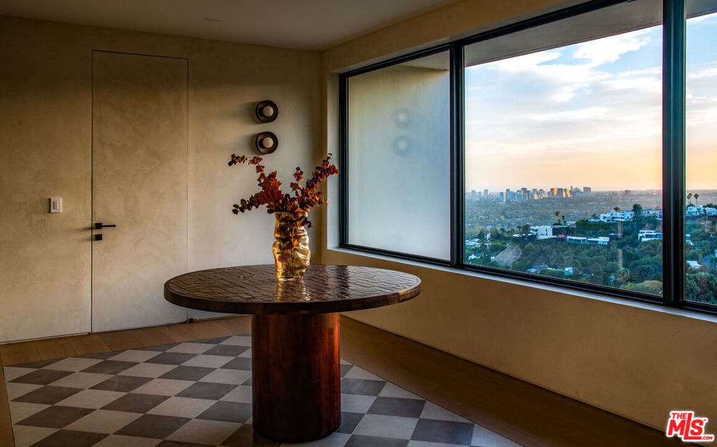 1511 Skylark Lane, Los Angeles, CA 90069 1511 Skylark Lane, Los Angeles, CA 90069