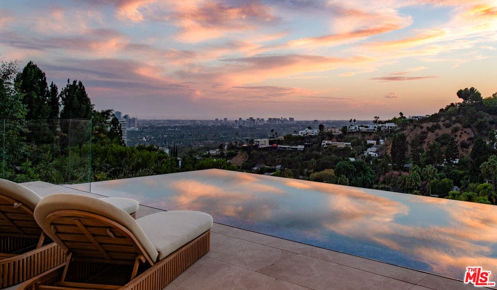 1511 Skylark Lane, Los Angeles, CA 90069 1511 Skylark Lane, Los Angeles, CA 90069