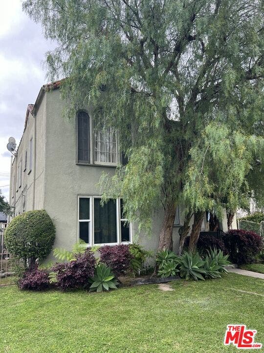 Property photo for 1284 S Highland Avenue, Los Angeles, CA