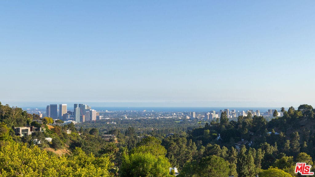 1672 Waynecrest Drive, Beverly Hills, CA 90210 1672 Waynecrest Drive, Beverly Hills, CA 90210