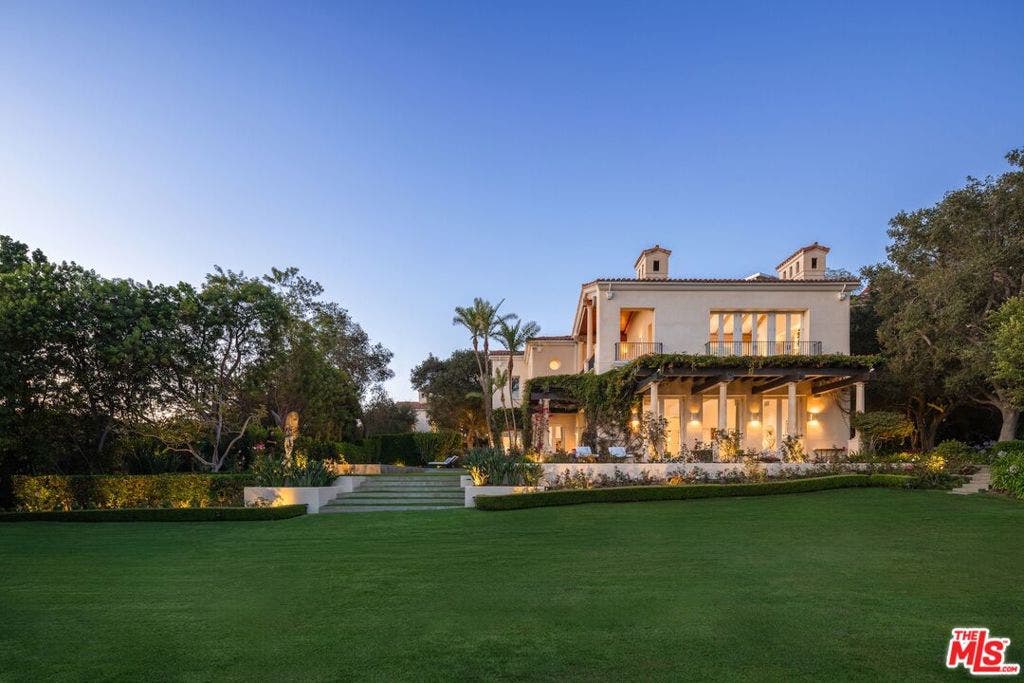 1672 Waynecrest Drive, Beverly Hills, CA 90210 1672 Waynecrest Drive, Beverly Hills, CA 90210