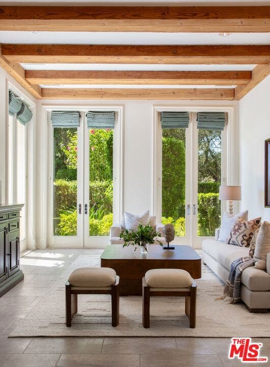 1672 Waynecrest Drive, Beverly Hills, CA 90210 1672 Waynecrest Drive, Beverly Hills, CA 90210