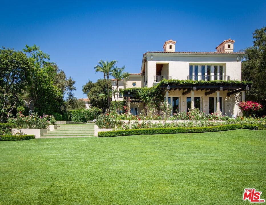 1672 Waynecrest Drive, Beverly Hills, CA 90210 1672 Waynecrest Drive, Beverly Hills, CA 90210