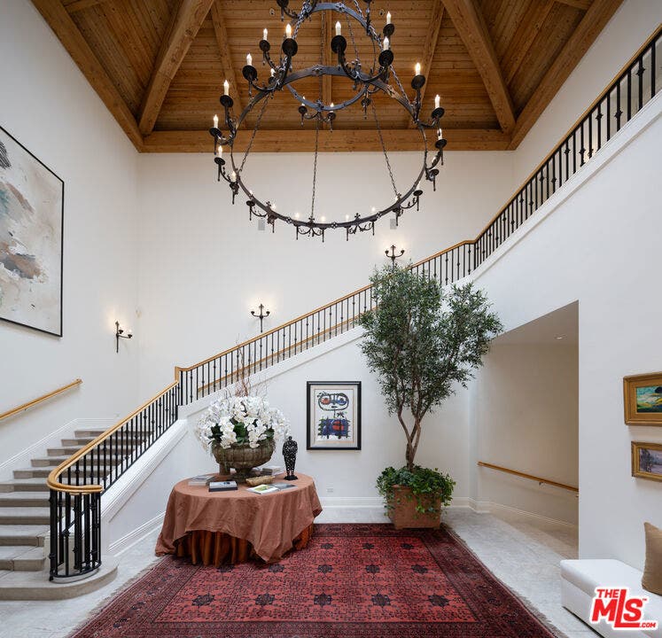 1672 Waynecrest Drive, Beverly Hills, CA 90210 1672 Waynecrest Drive, Beverly Hills, CA 90210