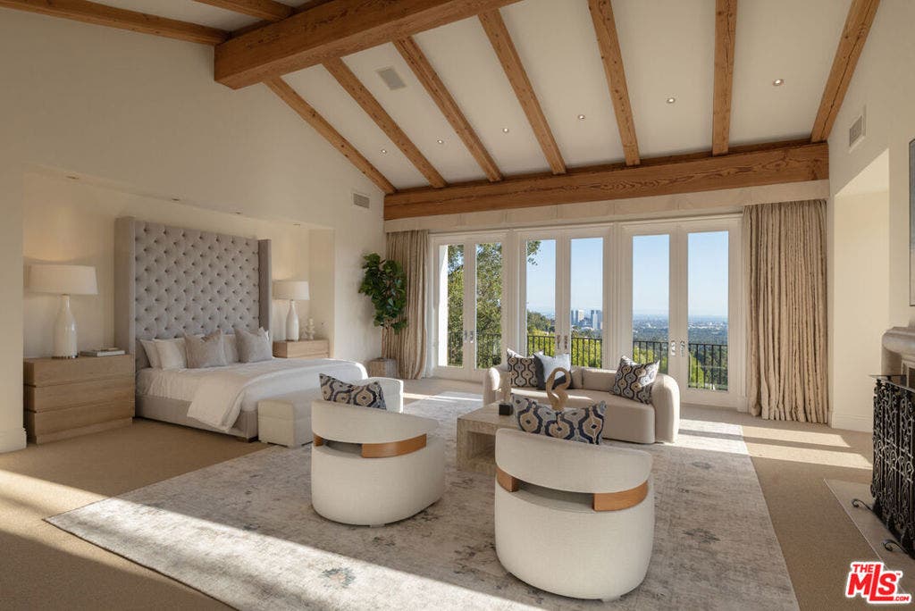1672 Waynecrest Drive, Beverly Hills, CA 90210 1672 Waynecrest Drive, Beverly Hills, CA 90210