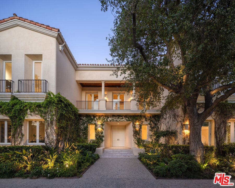 1672 Waynecrest Drive, Beverly Hills, CA 90210 1672 Waynecrest Drive, Beverly Hills, CA 90210