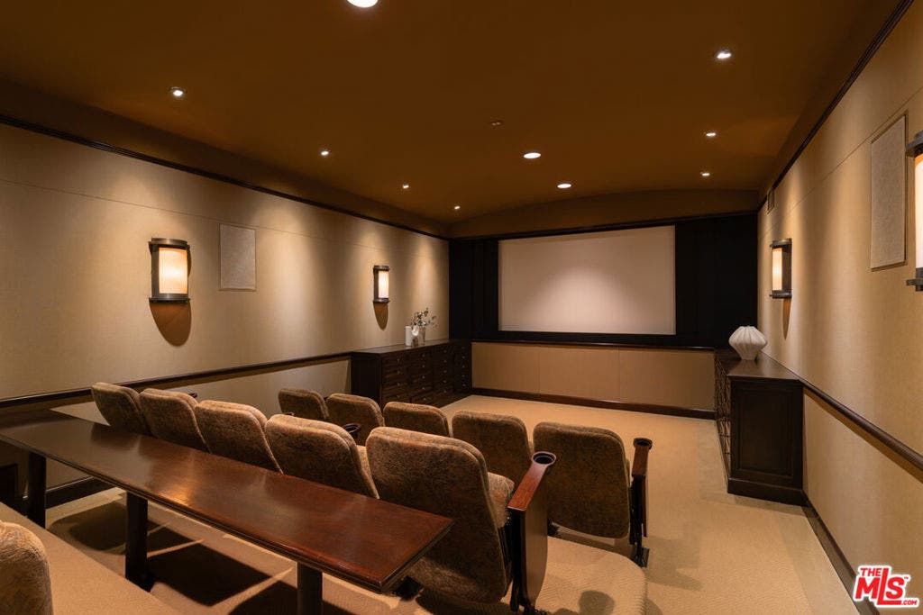 1672 Waynecrest Drive, Beverly Hills, CA 90210 1672 Waynecrest Drive, Beverly Hills, CA 90210