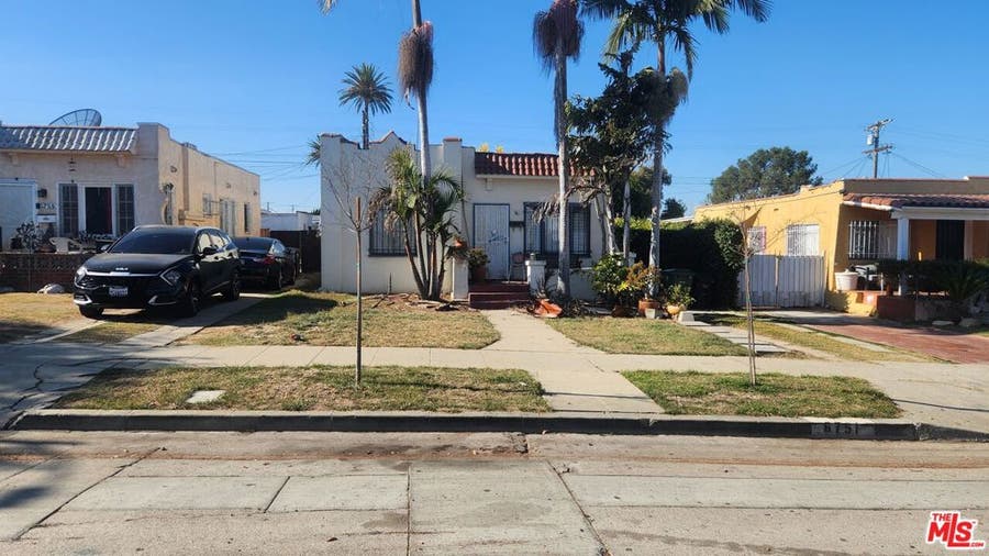 Property photo for 6751 Arlington Avenue, Los Angeles, CA
