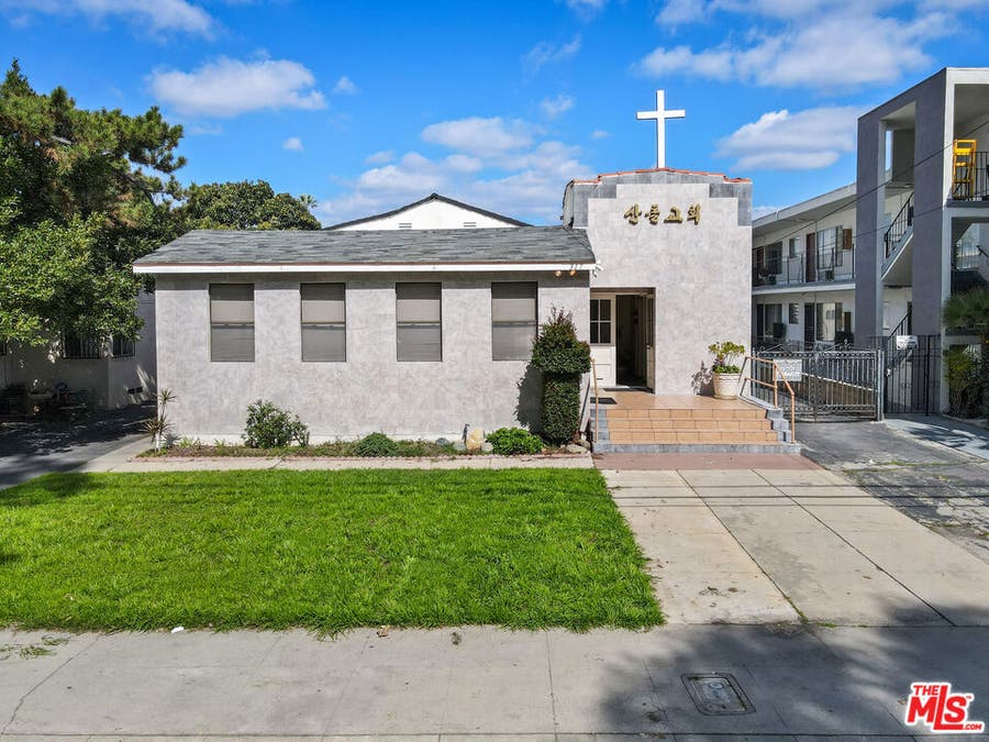 Property photo for 317 W Palmer Avenue, Glendale, CA