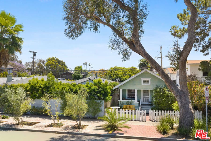 Property photo for 428 Rialto Avenue, Venice, CA