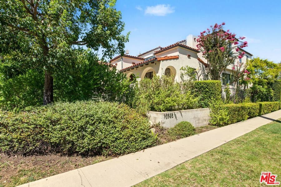 Property photo for 2254 Kelton Avenue, Los Angeles, CA