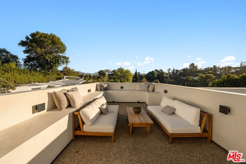 3721 Evans Street, Silver Lake, CA 90027 3721 Evans Street, Silver Lake, CA 90027