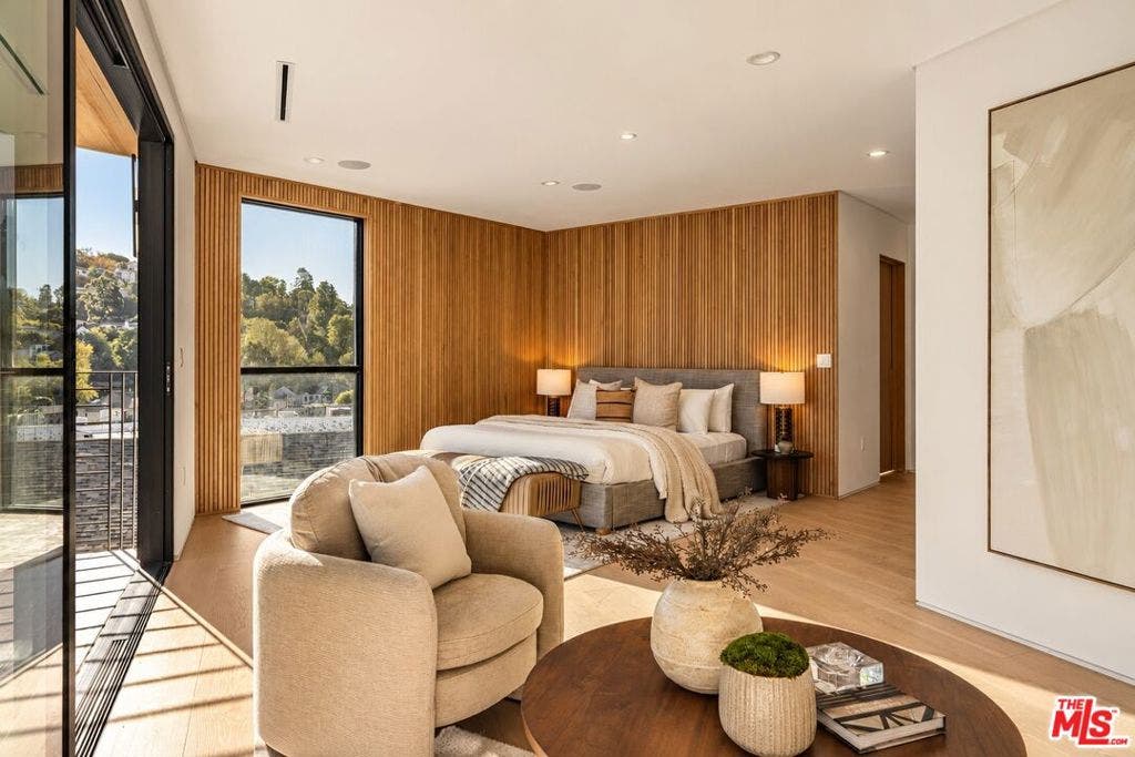 3721 Evans Street, Silver Lake, CA 90027 3721 Evans Street, Silver Lake, CA 90027