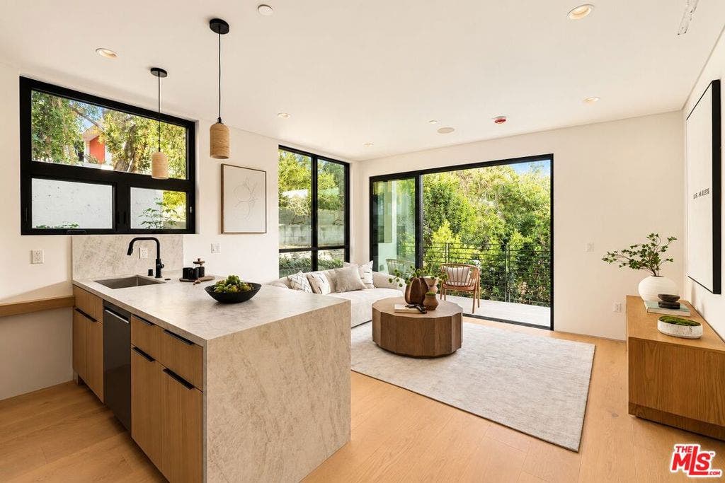 3721 Evans Street, Silver Lake, CA 90027 3721 Evans Street, Silver Lake, CA 90027