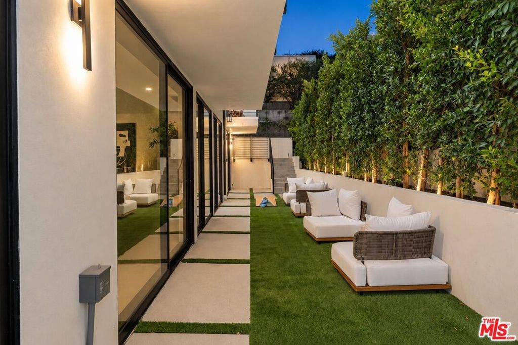 3721 Evans Street, Silver Lake, CA 90027 3721 Evans Street, Silver Lake, CA 90027