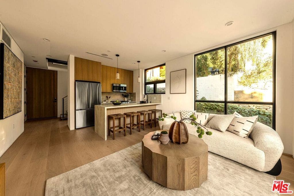 3721 Evans Street, Silver Lake, CA 90027 3721 Evans Street, Silver Lake, CA 90027