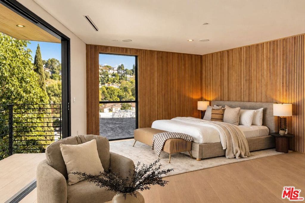 3721 Evans Street, Silver Lake, CA 90027 3721 Evans Street, Silver Lake, CA 90027