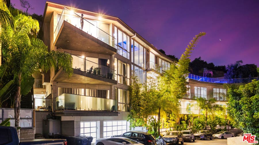 Property photo for 6425 Weidlake Drive, Los Angeles, CA