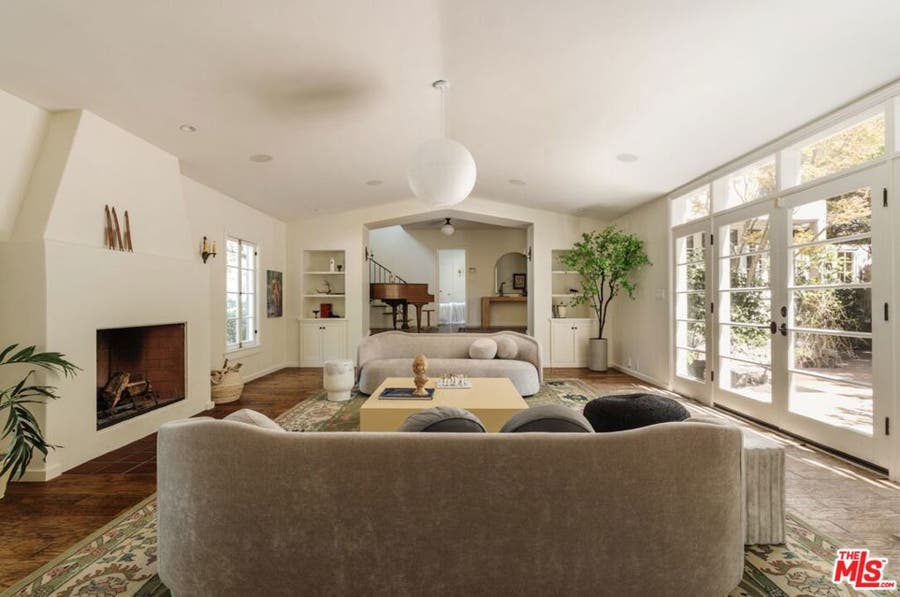 Property photo for 1990 Rose Villa Street, Pasadena, CA
