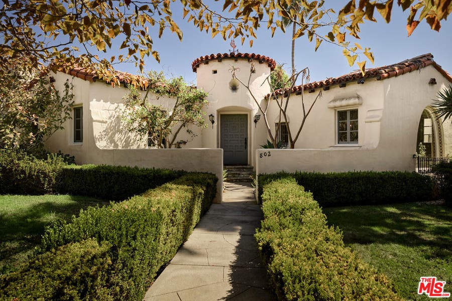 Property photo for 802 S Genesee Avenue, Los Angeles, CA