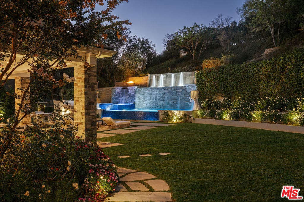 25081 Lewis And Clark Road, Hidden Hills, CA 91302 25081 Lewis And Clark Road, Hidden Hills, CA 91302