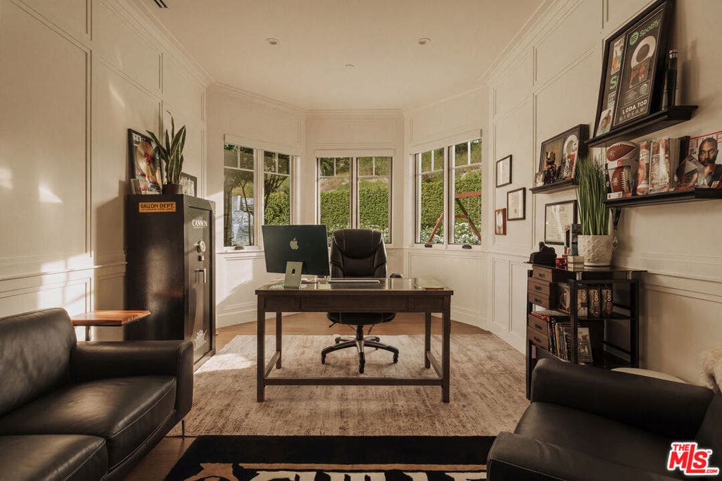 25081 Lewis And Clark Road, Hidden Hills, CA 91302 25081 Lewis And Clark Road, Hidden Hills, CA 91302