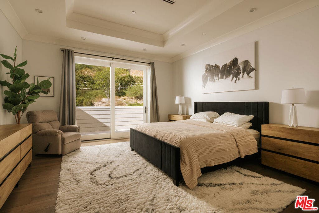 25081 Lewis And Clark Road, Hidden Hills, CA 91302 25081 Lewis And Clark Road, Hidden Hills, CA 91302