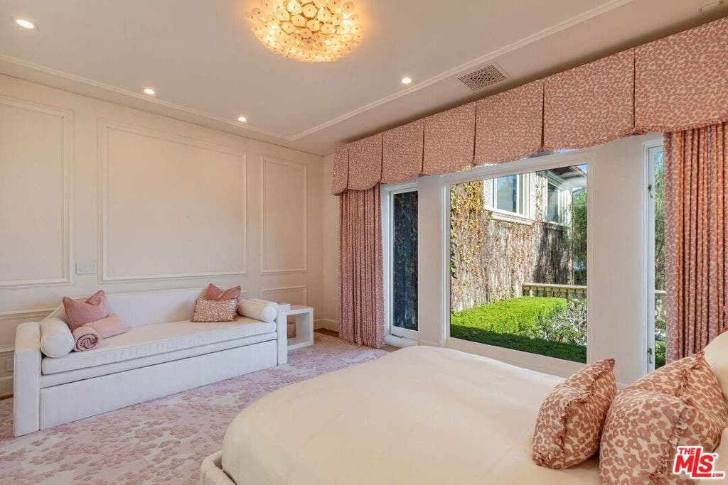 1309 Davies Drive, Beverly Hills, CA 90210 1309 Davies Drive, Beverly Hills, CA 90210