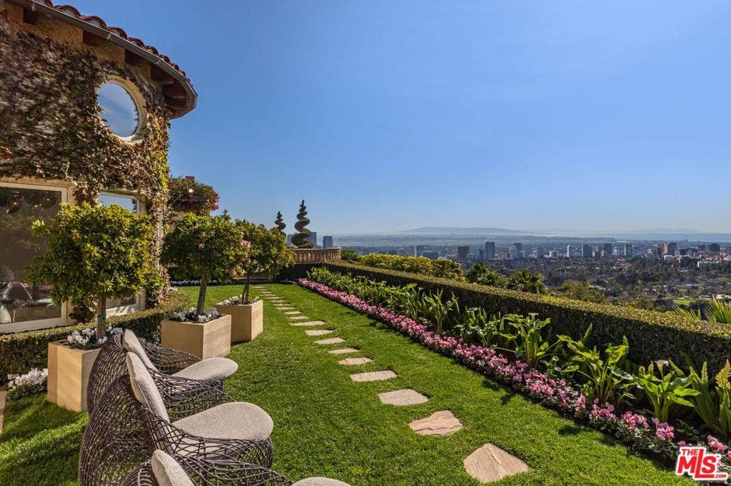 1309 Davies Drive, Beverly Hills, CA 90210 1309 Davies Drive, Beverly Hills, CA 90210
