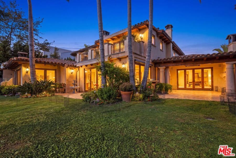 Property photo for 1617 Tower Grove Drive, Los Angeles, CA