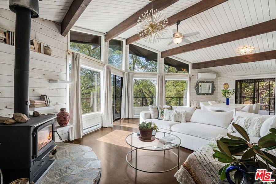 Property photo for 21330 Encina Road, Topanga, CA