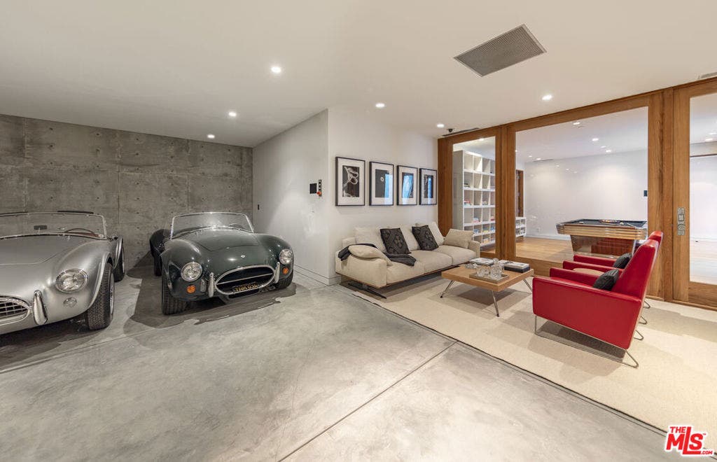 24689 Pacific Coast Highway, Malibu, CA 90265