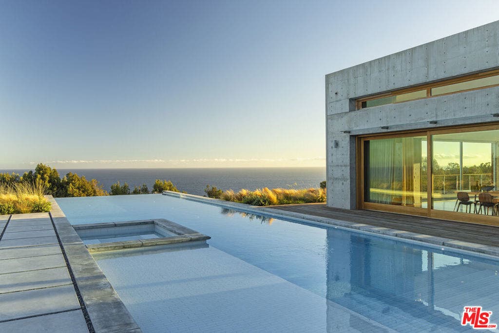 24689 Pacific Coast Highway, Malibu, CA 90265