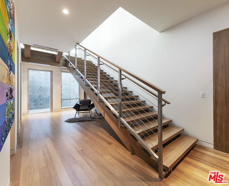 24689 Pacific Coast Highway, Malibu, CA 90265