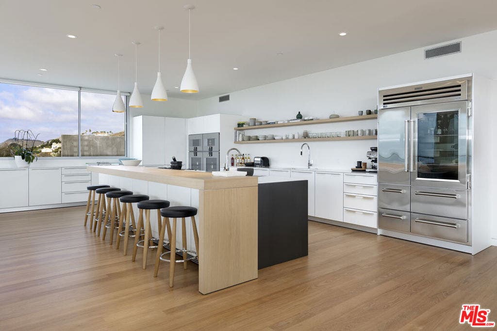 24689 Pacific Coast Highway, Malibu, CA 90265