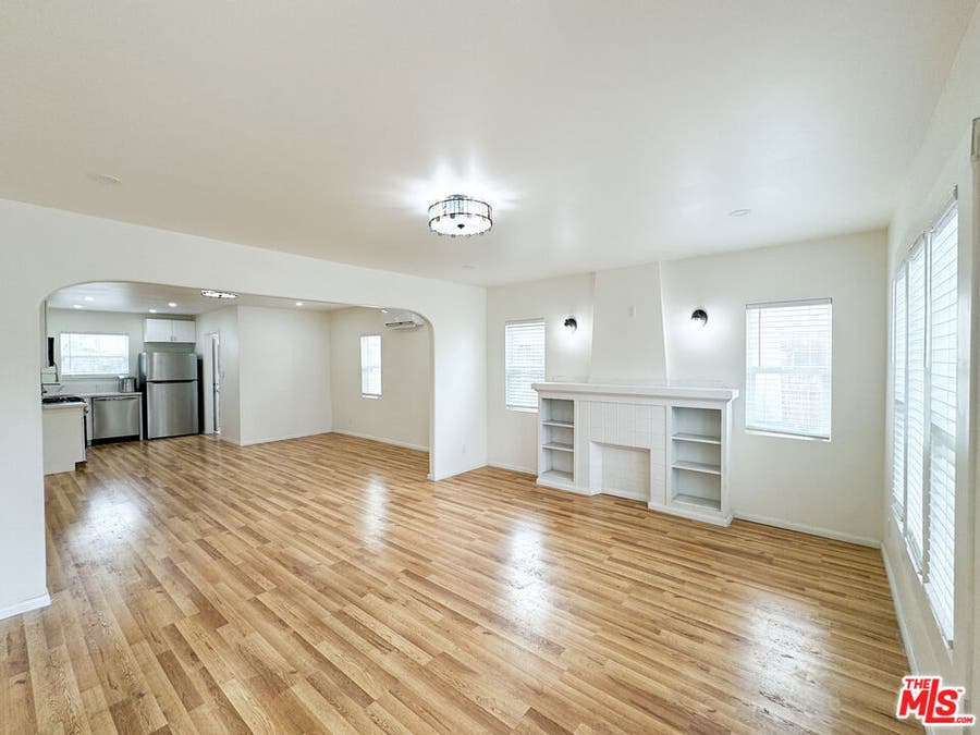 Property photo for 2516 Lucerne Avenue, Los Angeles, CA