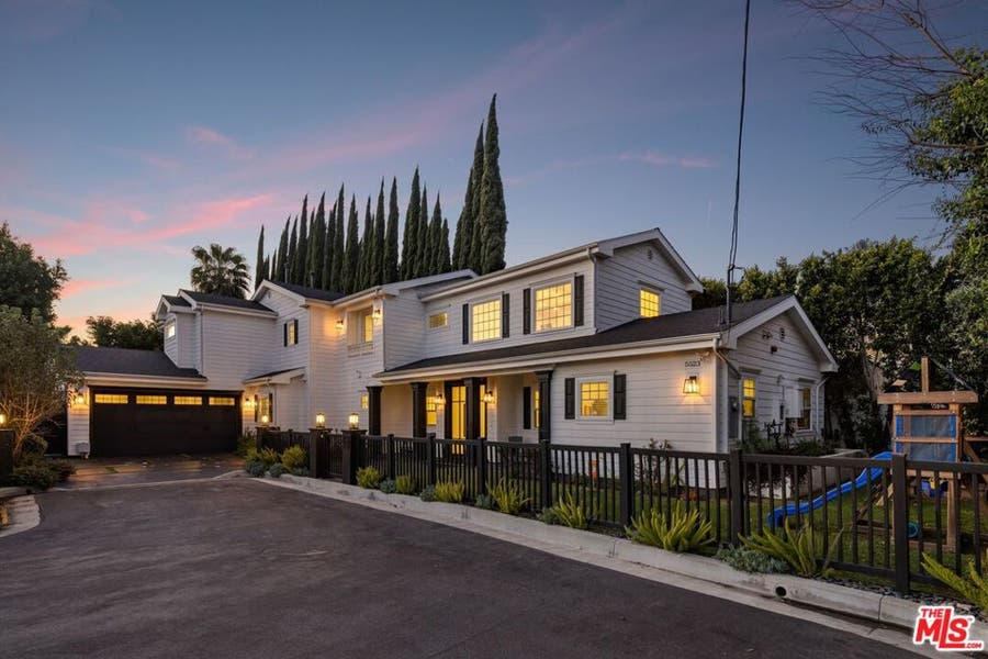 Property photo for 5523 Longridge Avenue, Sherman Oaks, CA