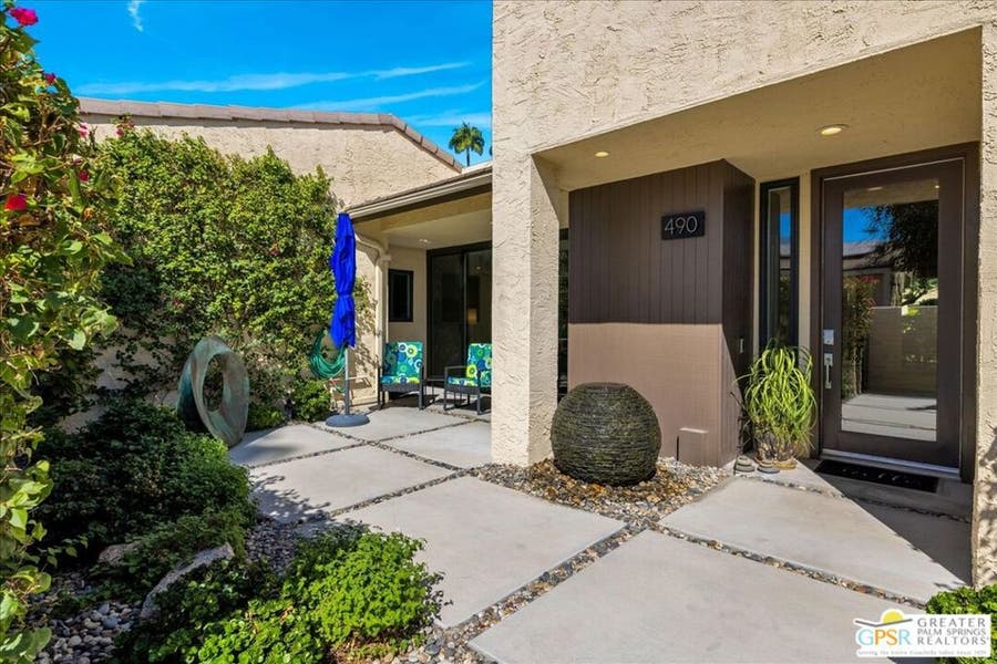 Property photo for 490 E Via Ensenada Circle, Palm Springs, CA