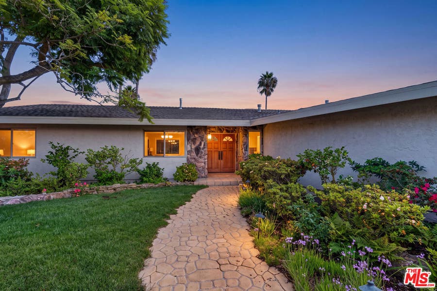 Property photo for 23907 Malibu Knolls Road, Malibu, CA