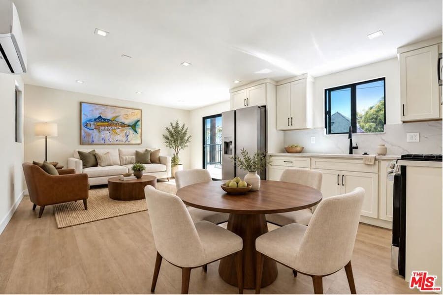 Property photo for 1070 E Masselin Avenue, Los Angeles, CA