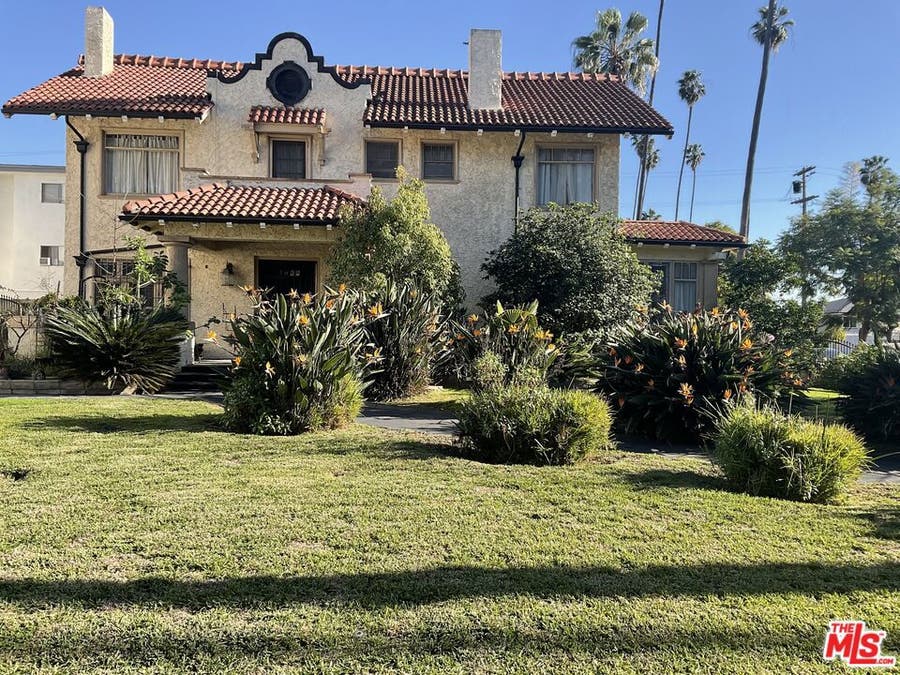 Property photo for 2068 S Hobart Boulevard, Los Angeles, CA