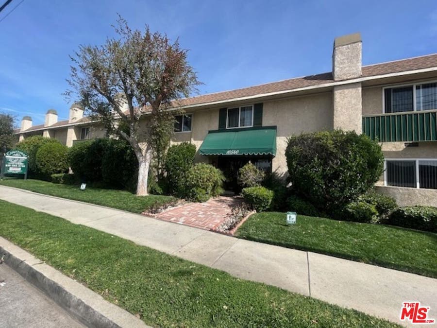 Property photo for 10540 Balboa Boulevard, #117, Granada Hills, CA